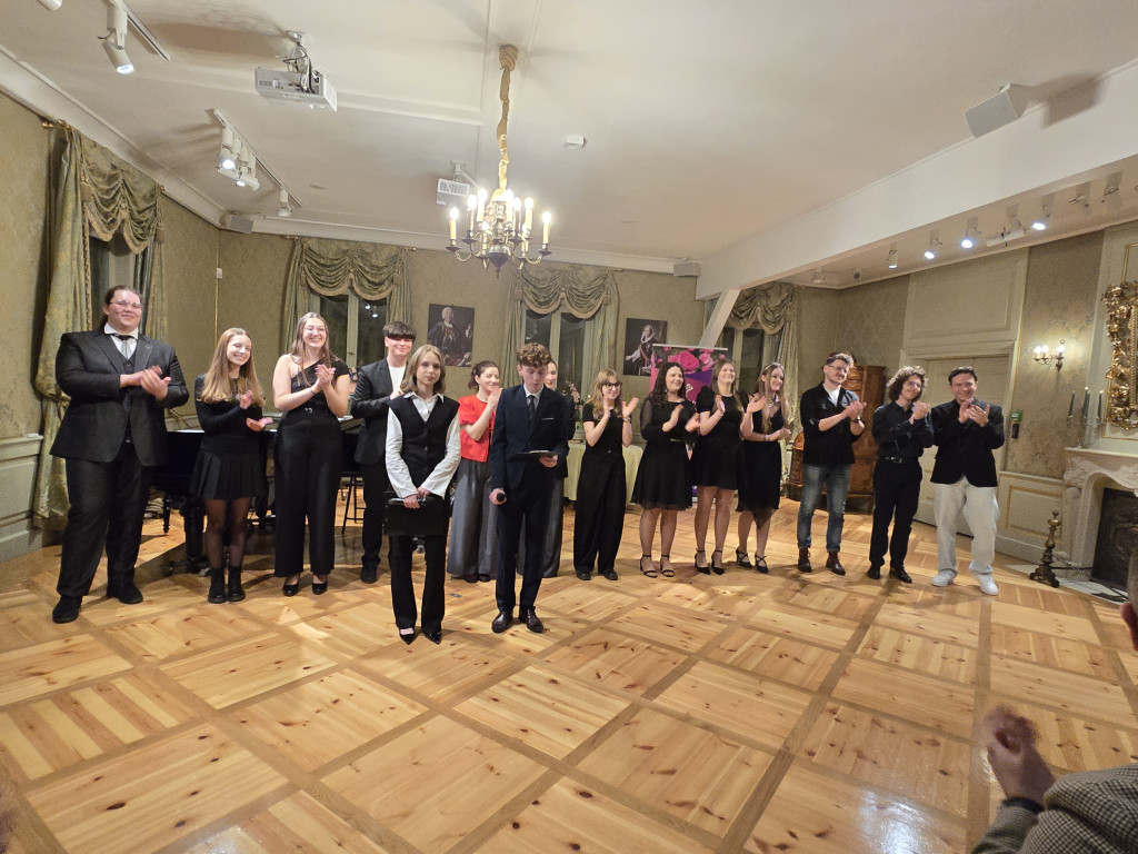 Muzyczna podróż w Pałacu Saskim: Sukces koncertu