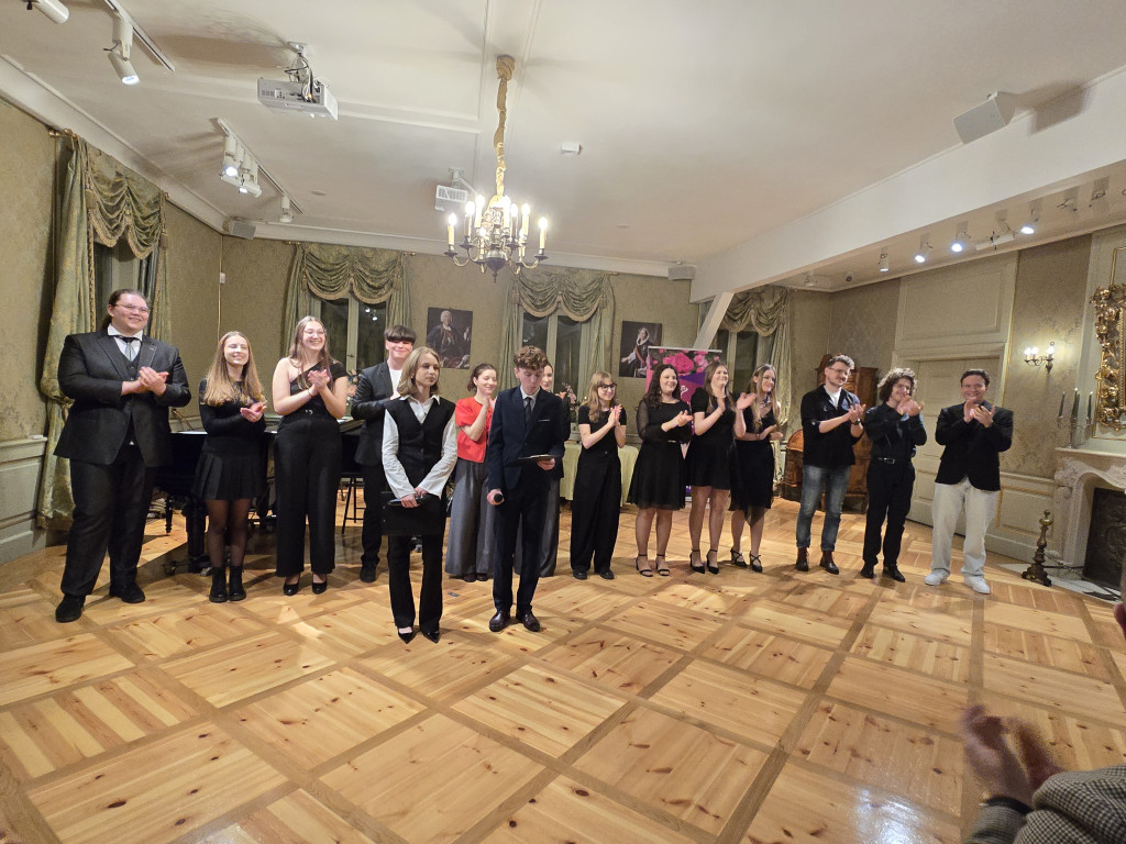 Muzyczna podróż w Pałacu Saskim: Sukces koncertu