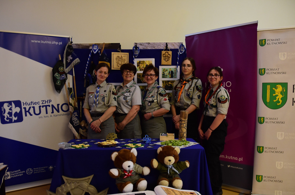 Kutnowskie szkoły przyjazne harcerstwu
