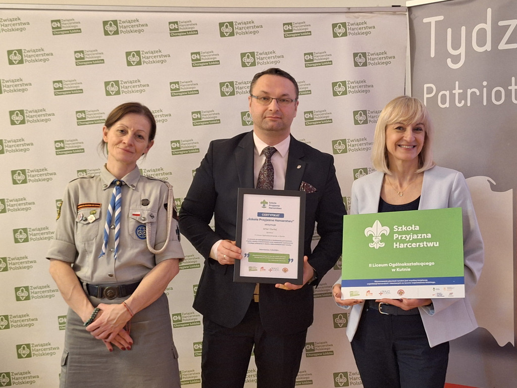 Kutnowskie szkoły przyjazne harcerstwu