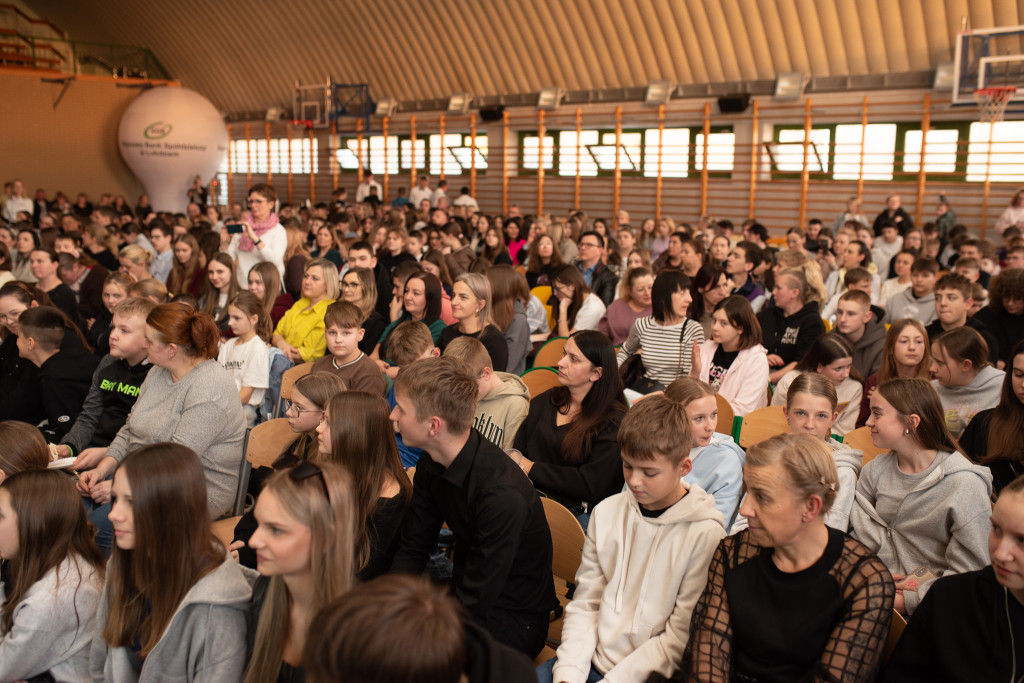 Bank Spółdzielczy w Lututowie inwestuje w przyszłość młodych