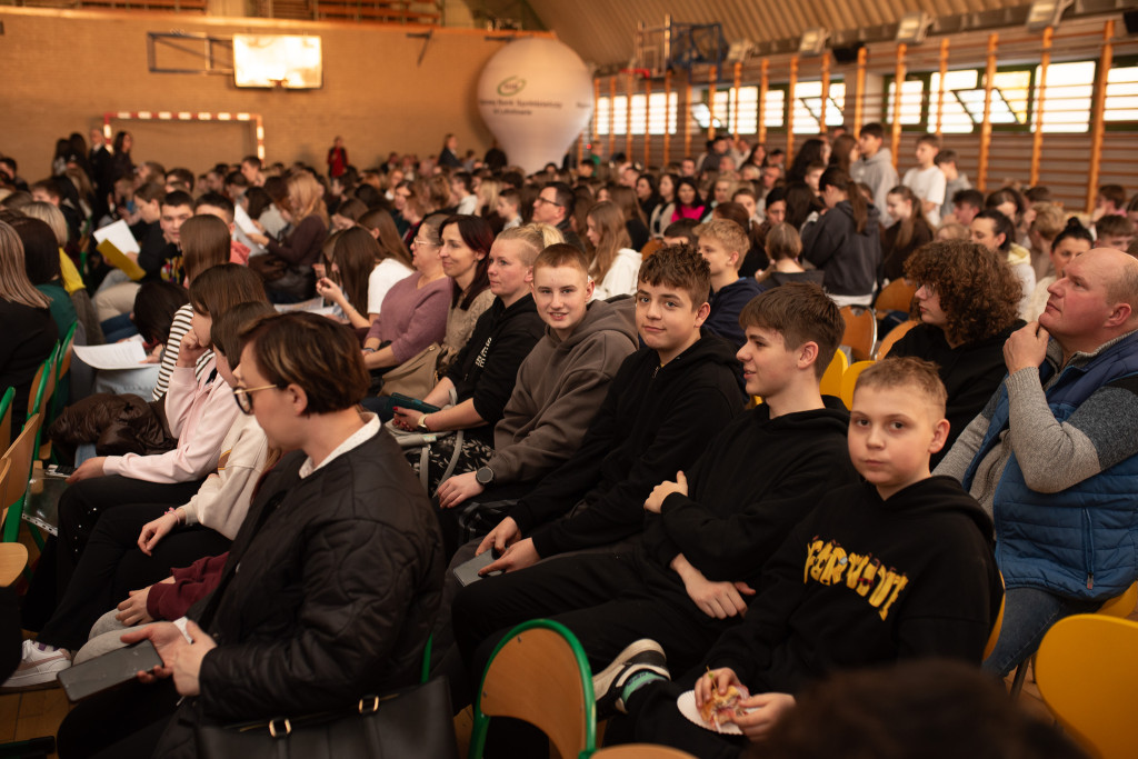 Bank Spółdzielczy w Lututowie inwestuje w przyszłość młodych