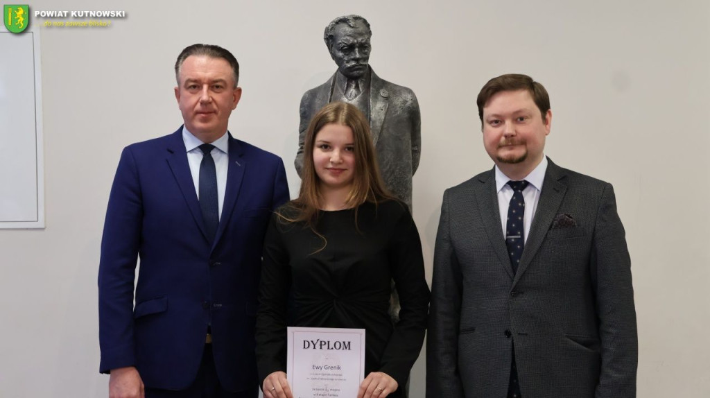 „Poznajemy Senat RP”. Uczniowie z Kutna w ogólnopolskim turnieju