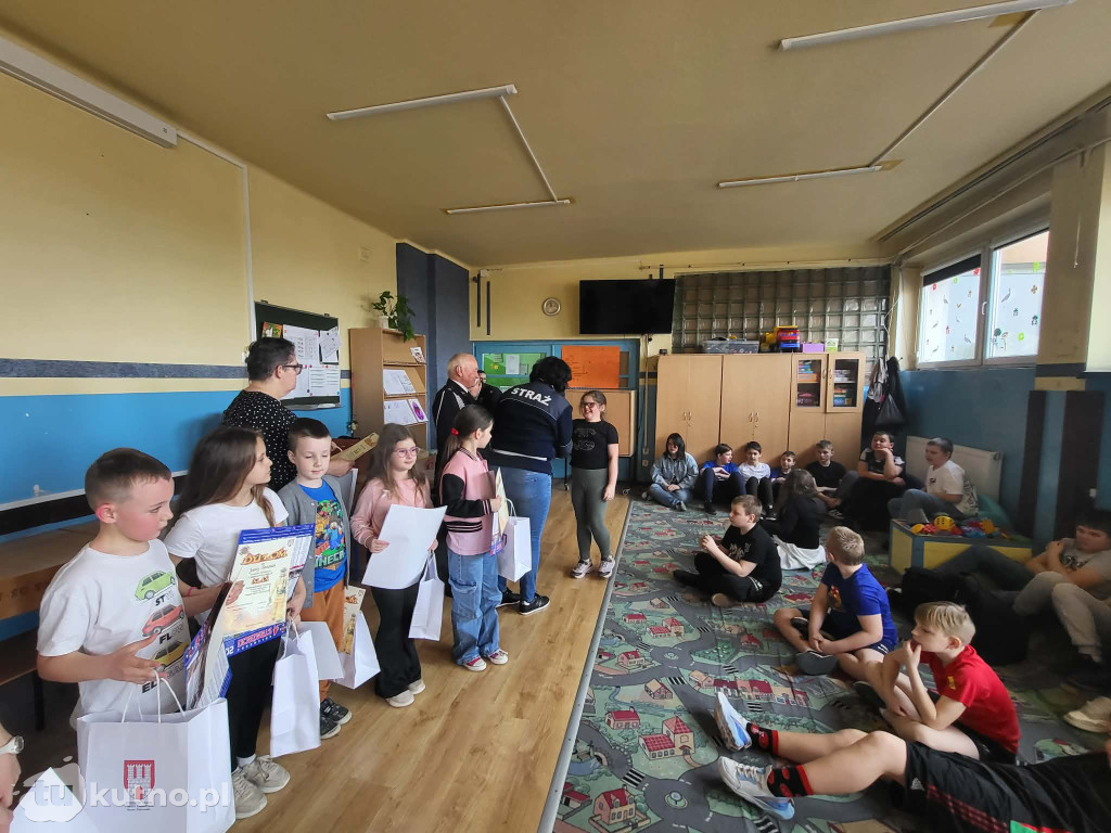 Wiedza pożarnicza na medal. Finał w Dąbrowicach