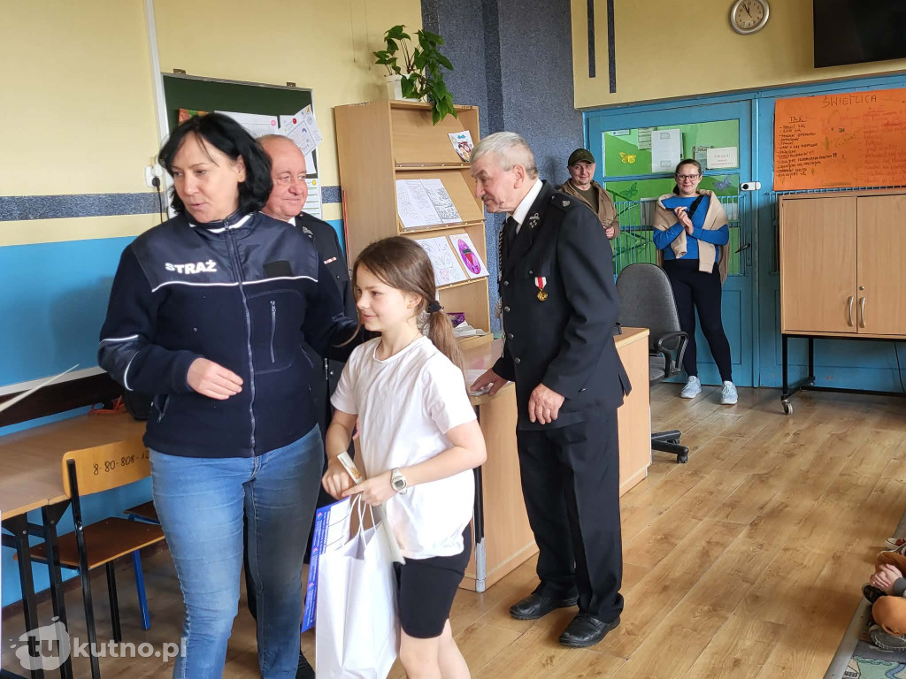 Wiedza pożarnicza na medal. Finał w Dąbrowicach