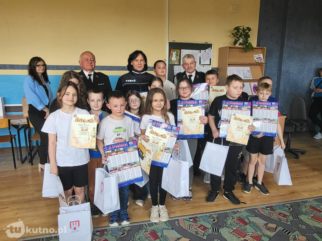 Wiedza pożarnicza na medal. Finał w Dąbrowicach