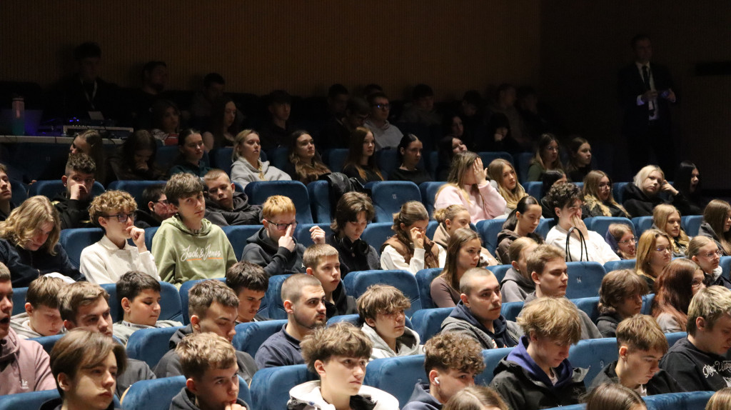 Bezpieczeństwo młodych kierowców w Gostyninie