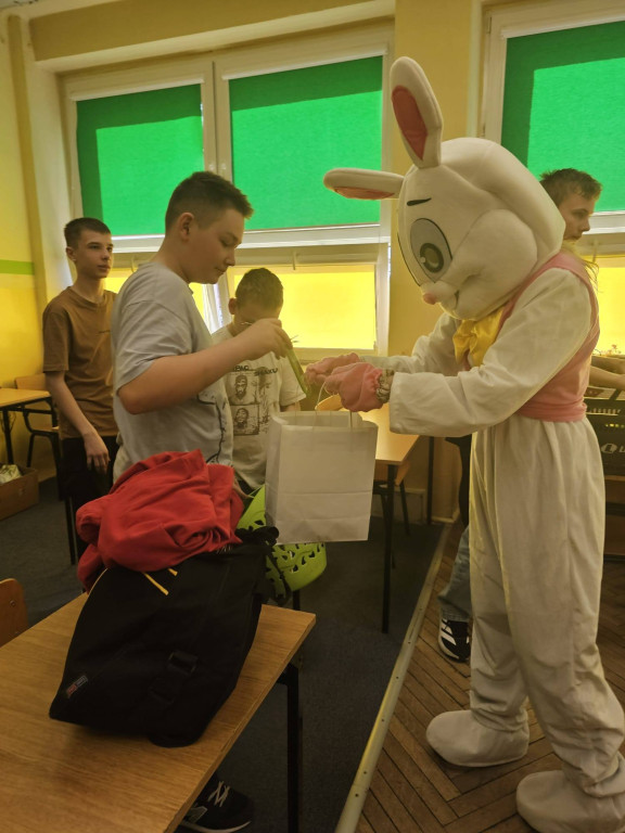 Wyjątkowy gość w Dąbrowicach. Świąteczna atrakcja dla dzieci