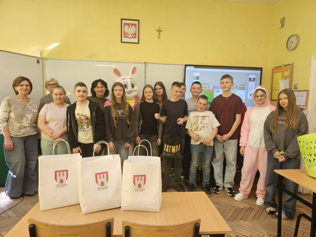 Wyjątkowy gość w Dąbrowicach. Świąteczna atrakcja dla dzieci