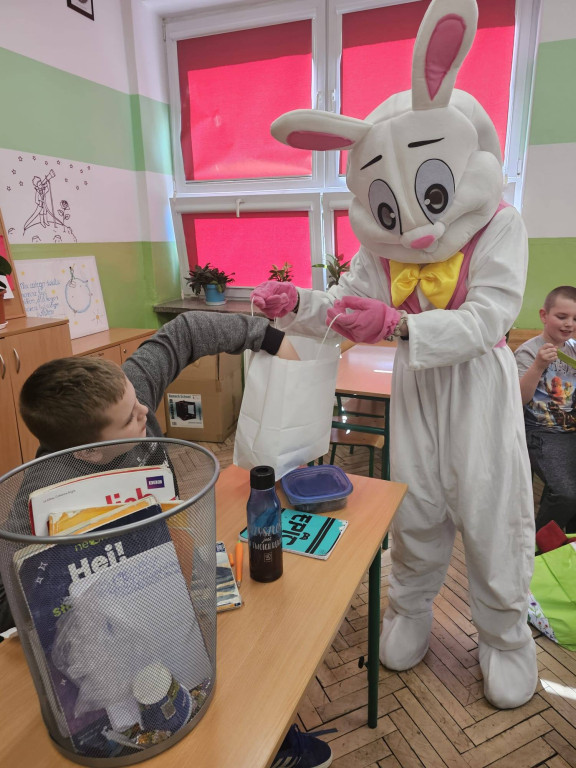 Wyjątkowy gość w Dąbrowicach. Świąteczna atrakcja dla dzieci