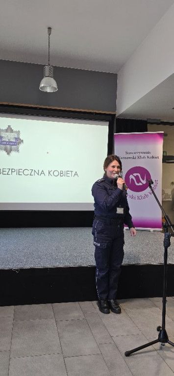 Dwuwymiarowe Bezpieczeństwo Kobiet: spotkanie pełne wiedzy i doświadczeń