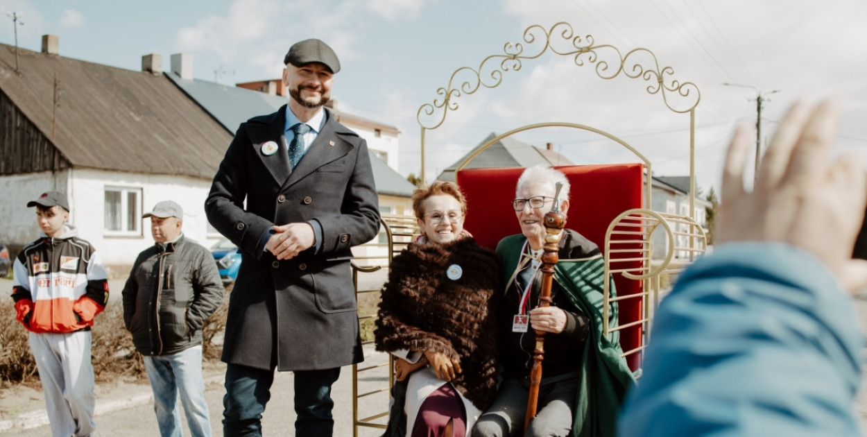 Grabów znów zagrał w palanta: tradycja, sport i wspólna zabawa