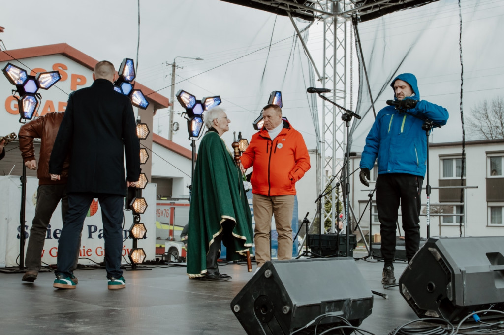 Grabów znów zagrał w palanta: tradycja, sport i wspólna zabawa