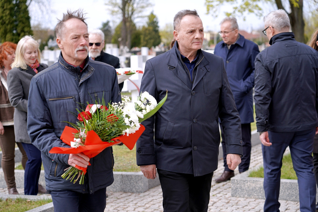 Kutnianie upamiętnili 86. rocznicę Zbrodni Katyńskiej