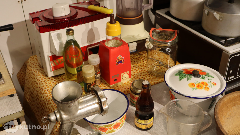 Powrót do PRL-u w Kutnie. Niezwykła wystawa w Pałacu Saskim