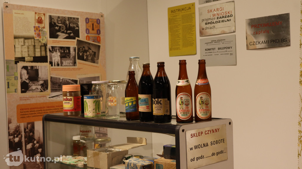 Powrót do PRL-u w Kutnie. Niezwykła wystawa w Pałacu Saskim