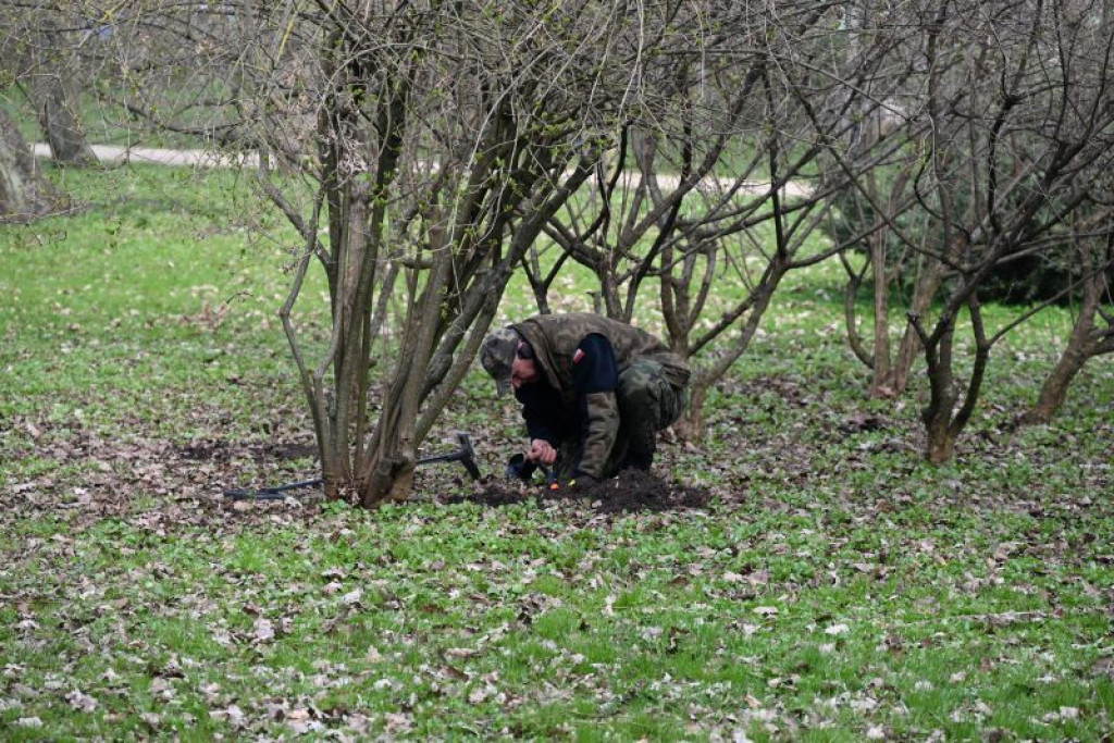 Poszukiwacze historii w akcji. Co odkryto w Łęczycy?