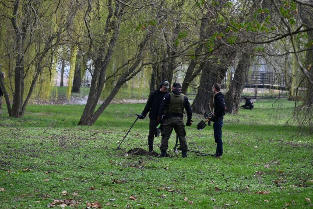 Poszukiwacze historii w akcji. Co odkryto w Łęczycy?