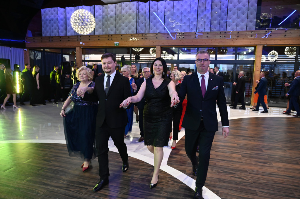 Wielki sukces Balu Charytatywnego na rzecz SOSW nr 1 w Kutnie