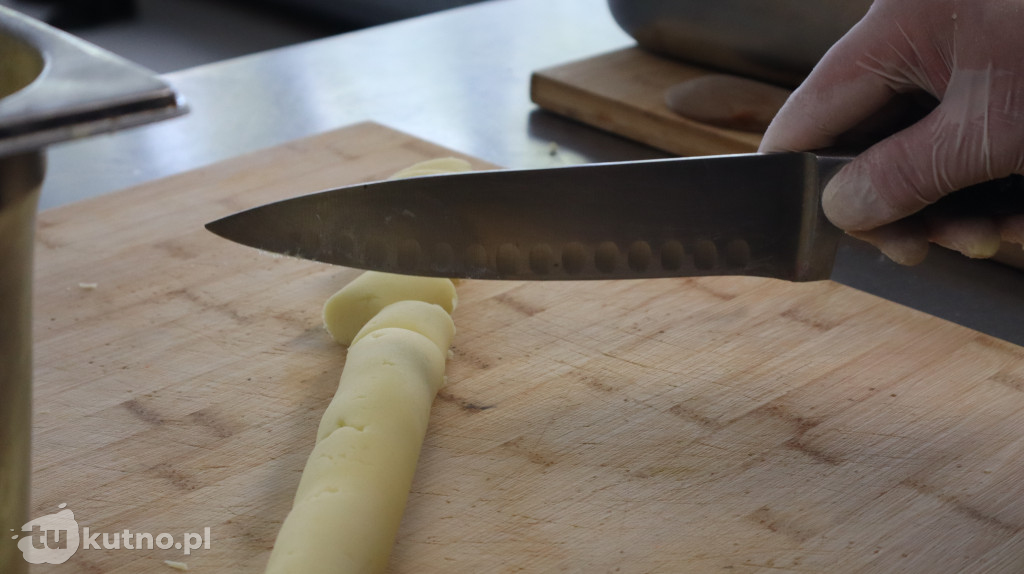 Remigiusz Rączka gotował z młodzieżą w Kutnie