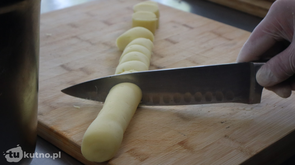 Remigiusz Rączka gotował z młodzieżą w Kutnie