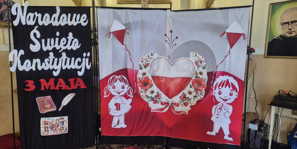 Dąbrowice świętują 3 maja: Msza i biało-czerwoni