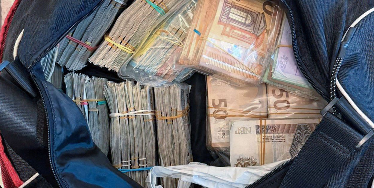 Rozbity gang i laboratorium narkotykowe pod Kutnem