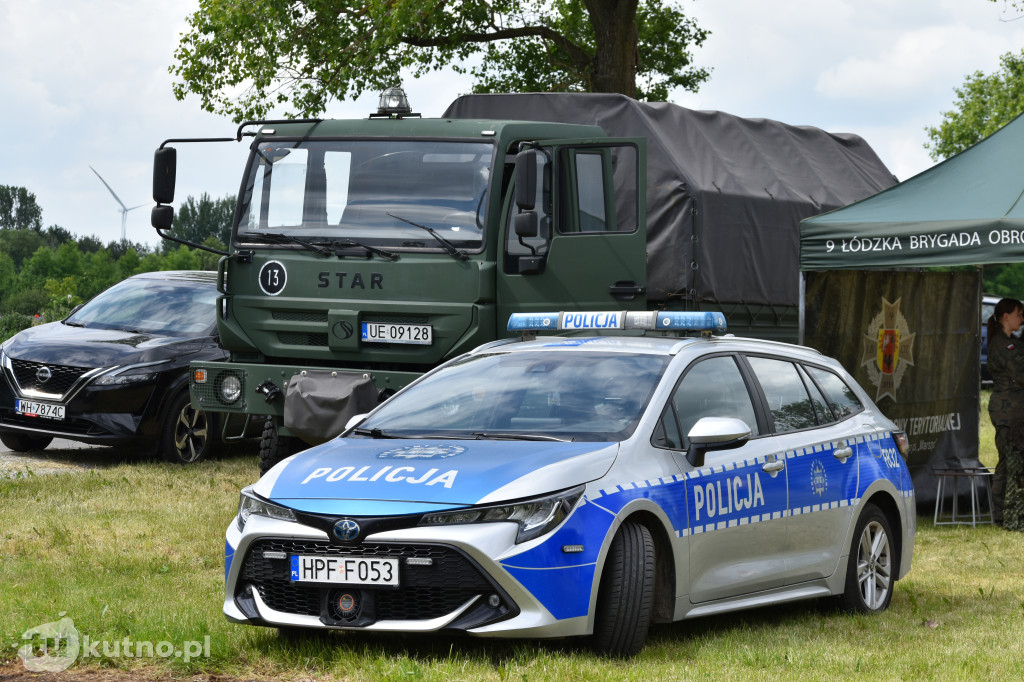 Dzień Dziecka i Bezpieczny Powiat w Dąbrowicach