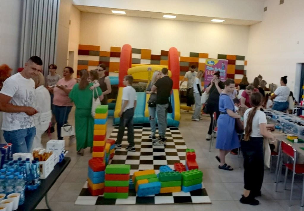 Piknik „Rodzinny zawrót głowy” w Centrum Seniora