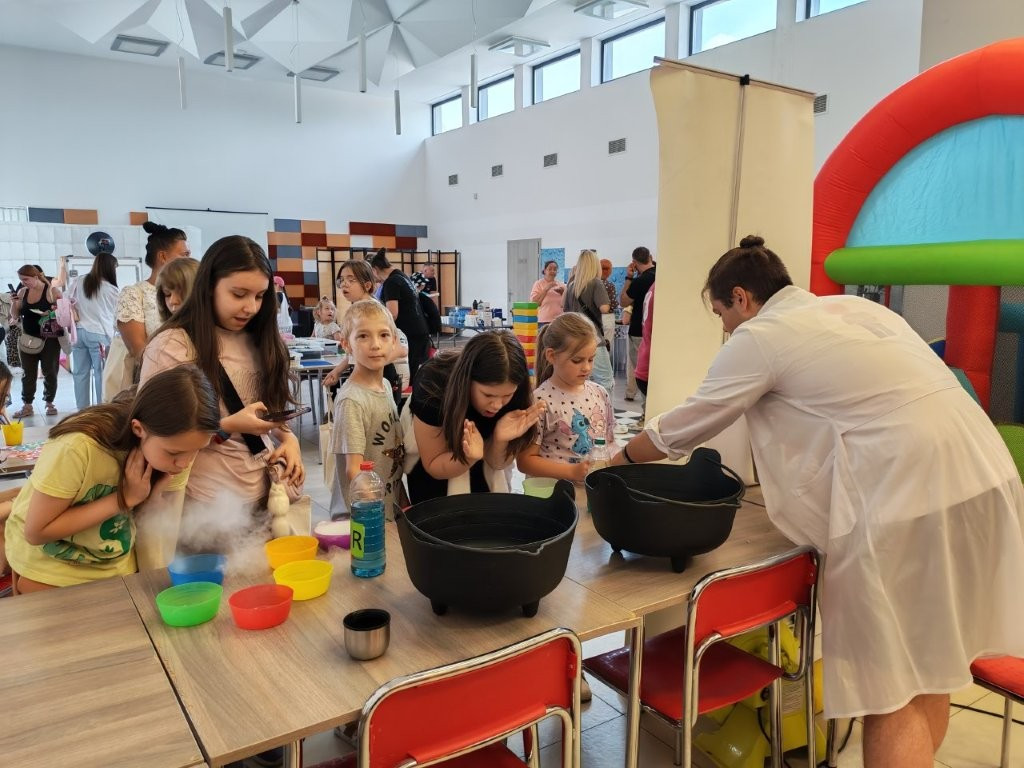 Piknik „Rodzinny zawrót głowy” w Centrum Seniora