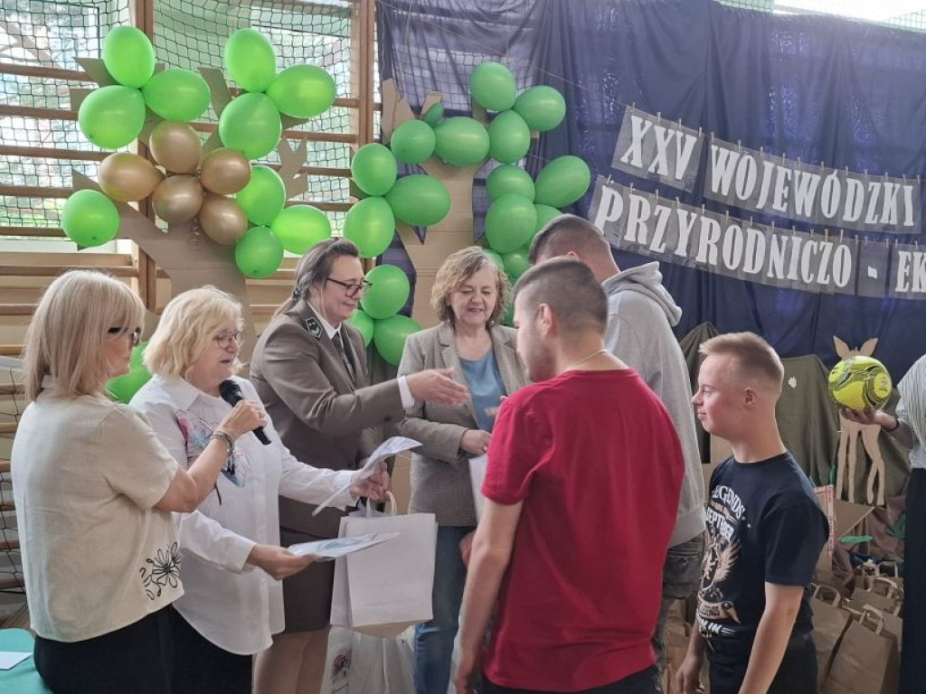 Ekologiczna rywalizacja pełna pasji. Wojewódzki konkurs w SOSW nr 1 w Kutnie rozstrzygnięty