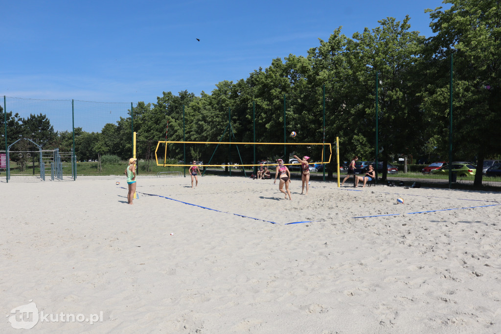 Projekt plaża - turniej siatkówki plażowej