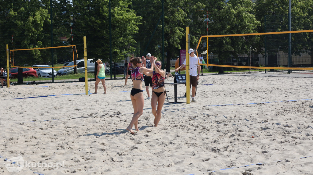 Projekt plaża - turniej siatkówki plażowej