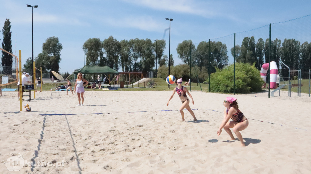 Projekt plaża - turniej siatkówki plażowej