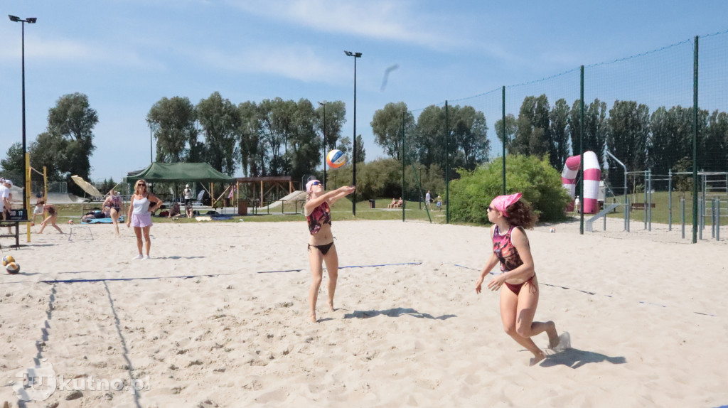 Projekt plaża - turniej siatkówki plażowej