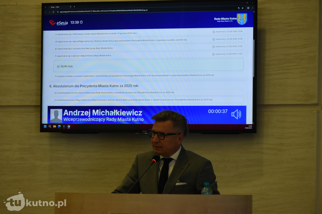 Radni zdecydowali. Mariusz Sikora z absolutorium