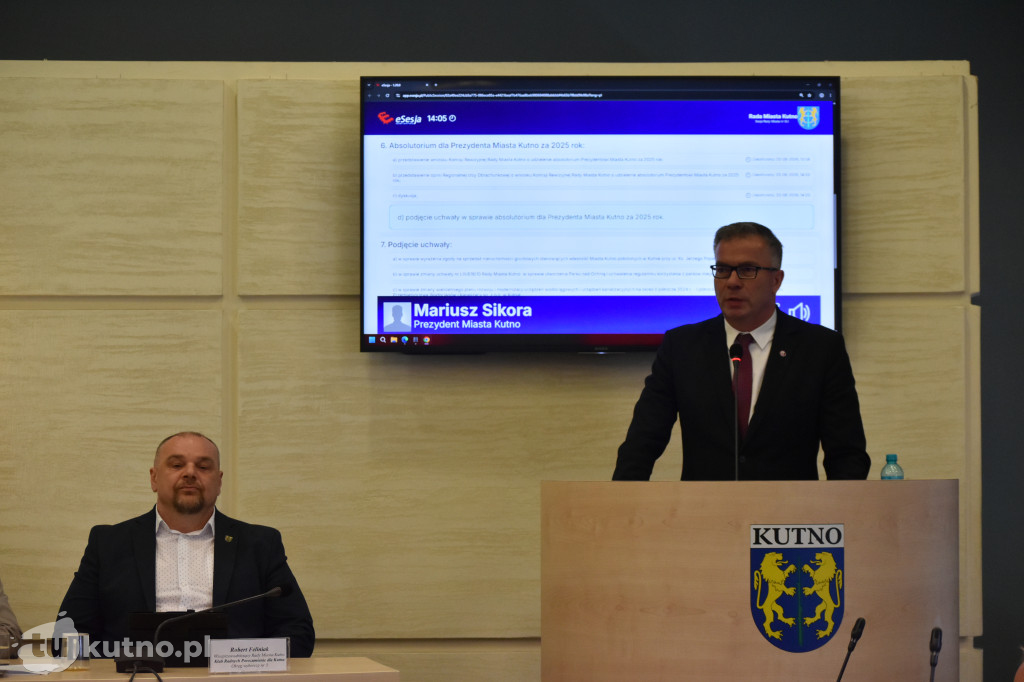 Radni zdecydowali. Mariusz Sikora z absolutorium