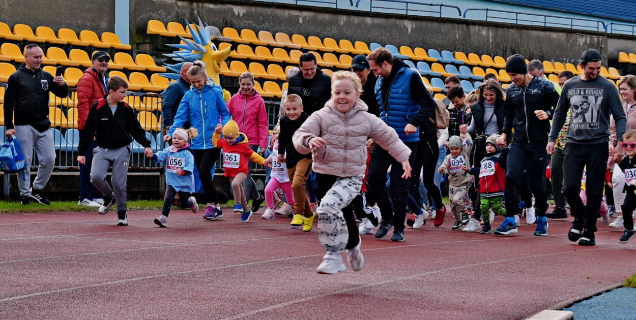 XI Bieg Przedszkolaka w Kutnie - pobiegło blisko 600 maluchów [ZDJĘCIA]