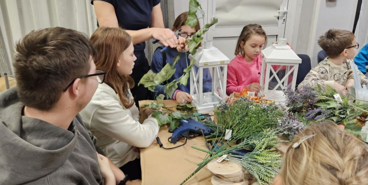 "Jesienna zaduma" -  dzieci wykonały ozdoby w ramach warsztatów