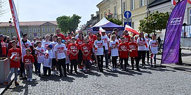 IX bieg ku biało-czerwonej - kutnianie uczczą Dzień Flagi na sportowo-4064