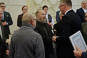 Kutnowski Ośrodek Rzeźbiarski nagrodzony-1555