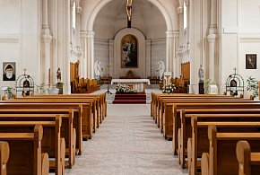 Miliony na Kościół w 2026 roku. Państwo co roku dokłada do duchownych-16563