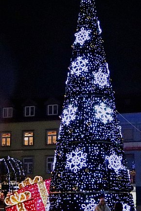 Iluminacje świetlne w Kutnie 2025-1651