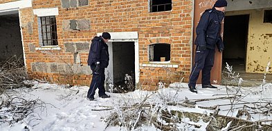 Gmina Krośniewice: leżał w zaspie, uratowali mu życie-16939