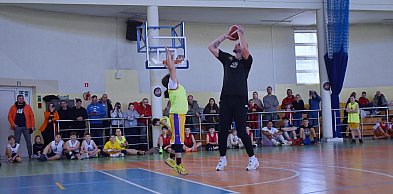 Były gracz NBA z wizytą w Kutnie - LAMPE 2x2 CHALLENGE!