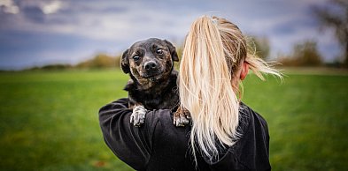 Zrelaksuj się i pomóż zwierzętom. Charytatywna joga w gminie Kutno