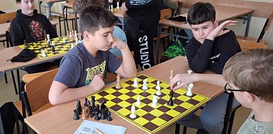 Królewska gra wchodzi do Żychlina: treningi, rozgrywki i turnieje