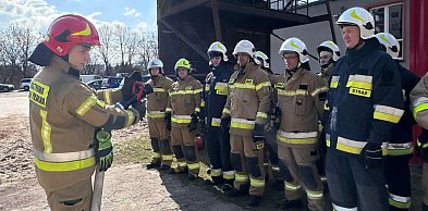 Szkolenia, narady i ćwiczenia. Pracowity miesiąc strażaków z Kutna i okolic
