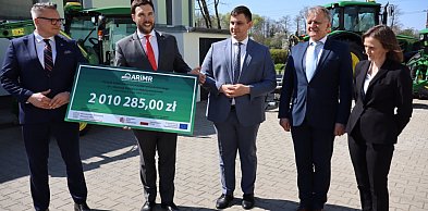 Miliony na nowoczesność w Mieczysławowie. Szkoła stawia na rolnictwo 4.0