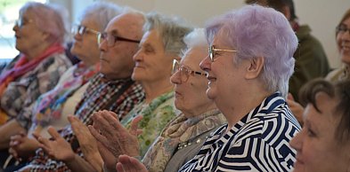 Łódzki Dom Kultury inspiruje seniorów w Leszczynku. Wyjątkowy koncert i plany